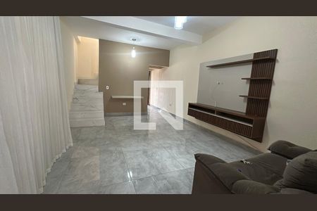 Sala de casa para alugar com 2 quartos, 200m² em Parque Viana, Barueri