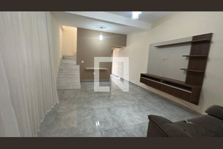 Sala de casa para alugar com 2 quartos, 200m² em Parque Viana, Barueri