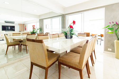 Sala de apartamento à venda com 4 quartos, 186m² em Vila Romana, São Paulo