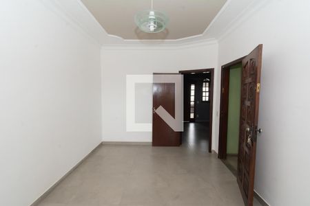 Sala 2 de casa para alugar com 3 quartos, 250m² em Eldorado, Contagem