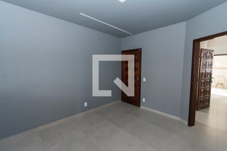 Sala de casa para alugar com 3 quartos, 250m² em Eldorado, Contagem