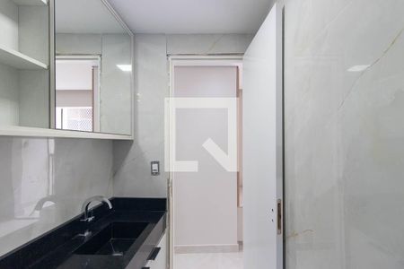 Banheiro Social de apartamento para alugar com 3 quartos, 60m² em Vila Guilherme, São Paulo