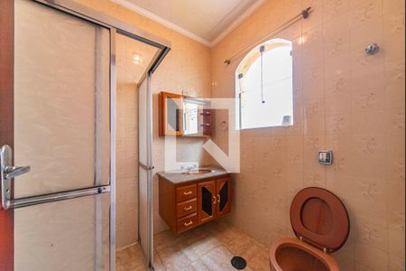 Banheiro 2 de casa para alugar com 3 quartos, 260m² em Jardim Ocara, Santo André