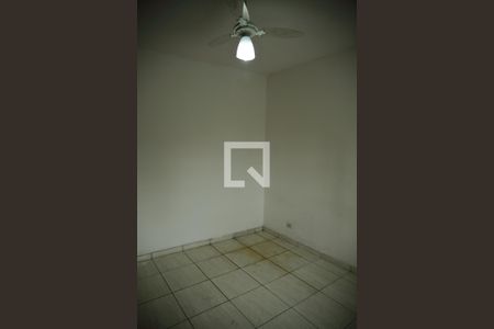 Quarto 1  de casa para alugar com 2 quartos, 150m² em Jardim Lavinia, São Bernardo do Campo