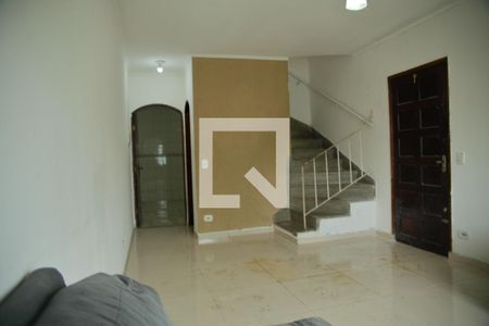 Sala de casa para alugar com 2 quartos, 150m² em Jardim Lavinia, São Bernardo do Campo