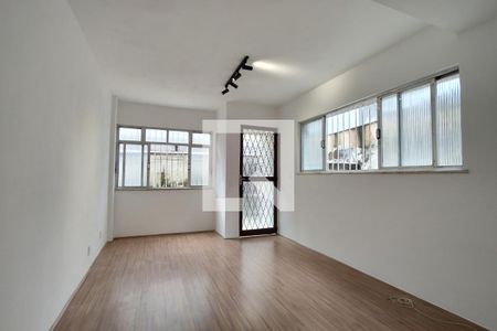 Sala de apartamento para alugar com 2 quartos, 70m² em Freguesia (jacarepaguá), Rio de Janeiro