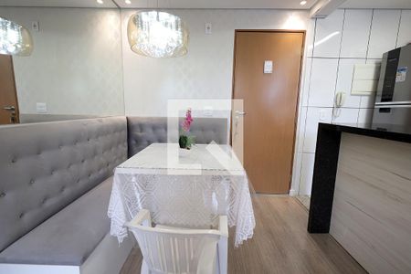 Sala de apartamento para alugar com 2 quartos, 53m² em Utinga, Santo André