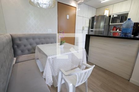 Sala de apartamento para alugar com 2 quartos, 53m² em Utinga, Santo André
