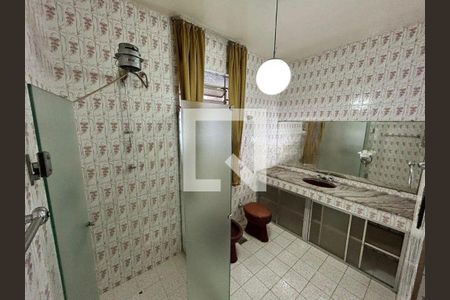 Casa à venda com 5 quartos, 400m² em Sagrada Família, Belo Horizonte