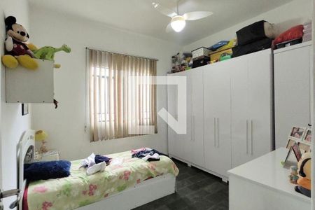 Casa à venda com 6 quartos, 220m² em Santa Tereza, Belo Horizonte