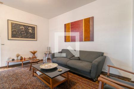 Sala de casa à venda com 5 quartos, 220m² em Planalto Paulista, São Paulo