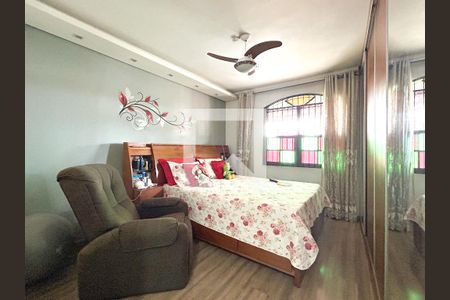 Casa à venda com 5 quartos, 266m² em Parque Recreio, Belo Horizonte