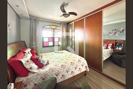 Casa à venda com 5 quartos, 266m² em Parque Recreio, Belo Horizonte