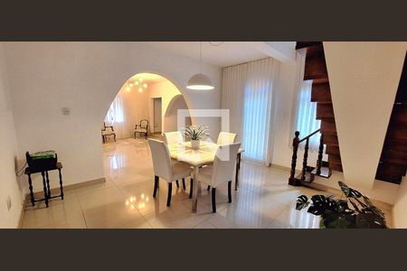 Casa à venda com 3 quartos, 320m² em Sagrada Família, Belo Horizonte