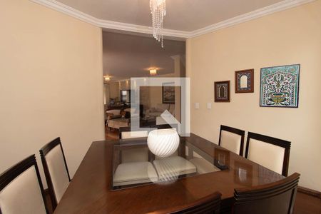 Sala de Jantar de casa à venda com 4 quartos, 355m² em Jardim Leonor Mendes de Barros, São Paulo