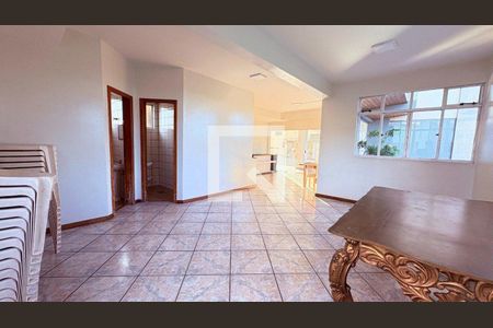 Apartamento à venda com 3 quartos, 62m² em Santa Cruz, Belo Horizonte