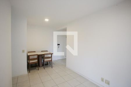 Sala de apartamento para alugar com 2 quartos, 70m² em Freguesia (jacarepaguá), Rio de Janeiro