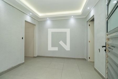 Sala de casa para alugar com 1 quarto, 30m² em Parque Santa Madalena, São Paulo