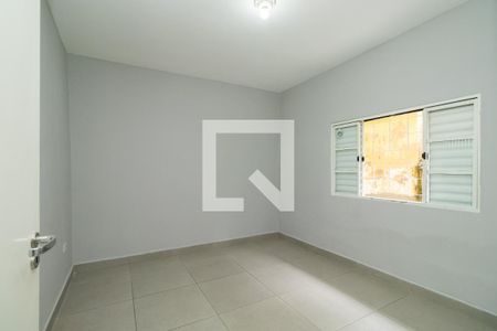 Quarto de casa para alugar com 1 quarto, 30m² em Parque Santa Madalena, São Paulo