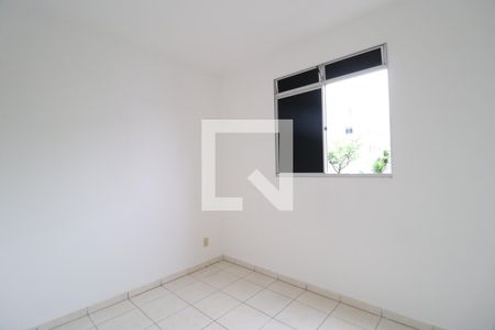 Quarto 1 de apartamento para alugar com 2 quartos, 45m² em Shopping Park, Uberlândia