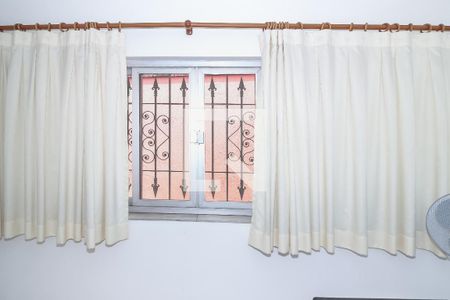 Escritório de casa à venda com 4 quartos, 500m² em Alto da Lapa, São Paulo