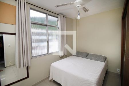 Quarto 1 de apartamento à venda com 2 quartos, 48m² em Olaria, Rio de Janeiro