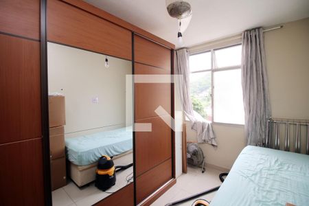 Quarto 2 de apartamento à venda com 2 quartos, 48m² em Olaria, Rio de Janeiro