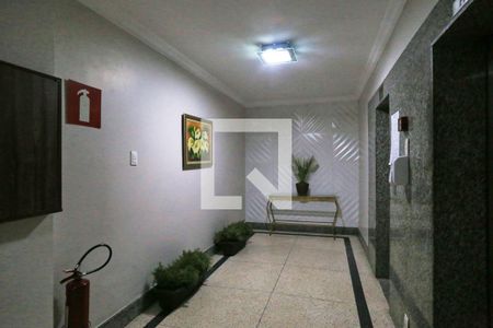 Hall de apartamento à venda com 2 quartos, 57m² em Centro, Belo Horizonte