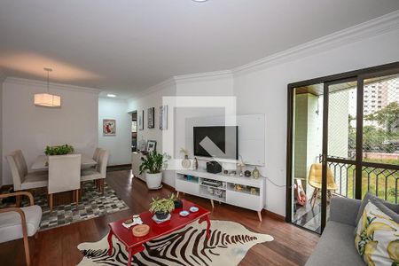 Sala de apartamento à venda com 3 quartos, 130m² em Vila Suzana, São Paulo