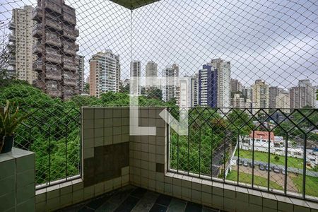Varanda 1 de apartamento à venda com 3 quartos, 130m² em Vila Suzana, São Paulo