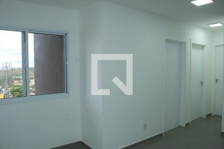 Apartamento para alugar com 2 quartos, 54m² em Jardim de Lourdes, Embu das Artes
