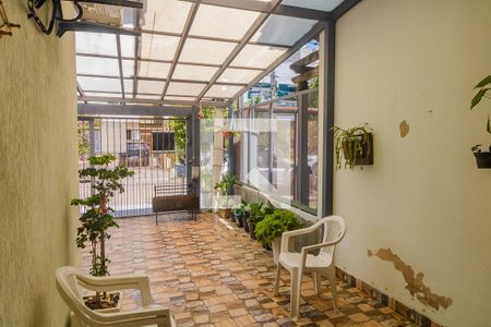 Casa à venda com 2 quartos, 120m² em Campo Novo, Porto Alegre