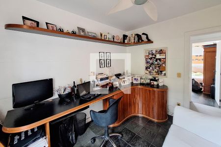 Quarto 1 de casa de condomínio à venda com 4 quartos, 250m² em Badu, Niterói