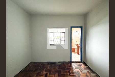 Casa à venda com 4 quartos, 200m² em Glória, Belo Horizonte