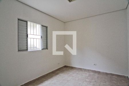 Quarto 1 de casa para alugar com 2 quartos, 70m² em Vila Romero, São Paulo