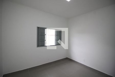 Quarto 2 de casa para alugar com 2 quartos, 86m² em Vila Bela, São Paulo