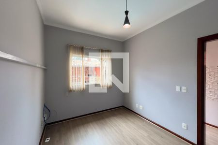 Escritório de casa de condomínio para alugar com 4 quartos, 296m² em Santa Cruz, Valinhos