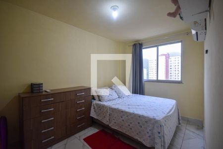 Quarto 1 de apartamento para alugar com 2 quartos, 50m² em Camorim, Rio de Janeiro