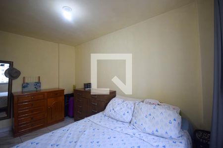 Quarto 1 de apartamento para alugar com 2 quartos, 50m² em Camorim, Rio de Janeiro