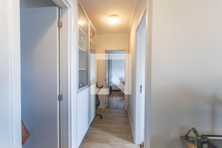 Corredor  de apartamento para alugar com 3 quartos, 78m² em Centro, Diadema