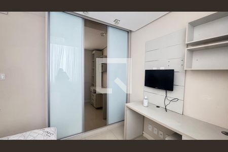 Quarto 2  de apartamento para alugar com 3 quartos, 110m² em Itaigara, Salvador