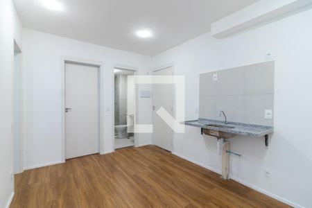 Sala e Cozinha de apartamento para alugar com 2 quartos, 35m² em Vila Hebe, São Paulo