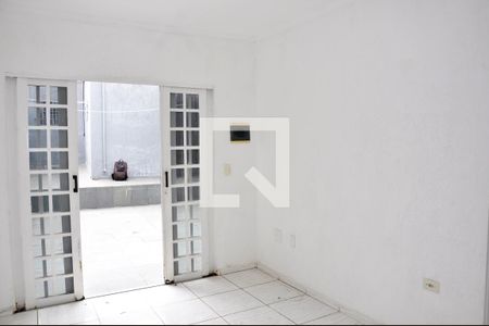 Casa à venda com 2 quartos, 90m² em Vila Pereira Barreto, São Paulo