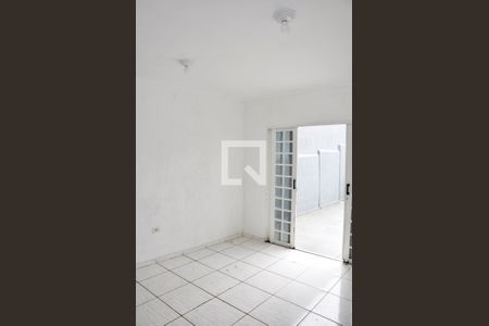 Casa à venda com 2 quartos, 90m² em Vila Pereira Barreto, São Paulo