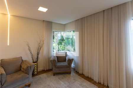 Sala  de casa de condomínio para alugar com 4 quartos, 240m² em Vila Albertina, São Paulo