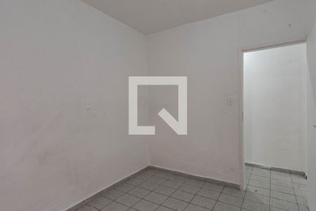 Quarto 2 de casa para alugar com 2 quartos, 75m² em Vila Moraes, São Paulo