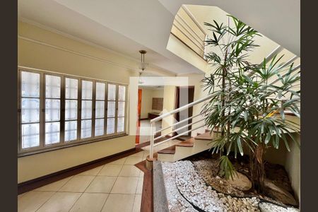Escada de casa à venda com 4 quartos, 278m² em Parque Alto Taquaral, Campinas