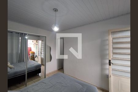 Quarto  de casa à venda com 8 quartos, 130m² em Jardim Sao Saverio, São Paulo