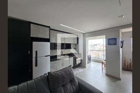 Sala e Cozinha integrada  de apartamento para alugar com 1 quarto, 34m² em Vila Galvão, Guarulhos