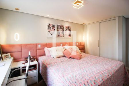 Suíte  de apartamento à venda com 3 quartos, 110m² em Planalto Paulista, São Paulo